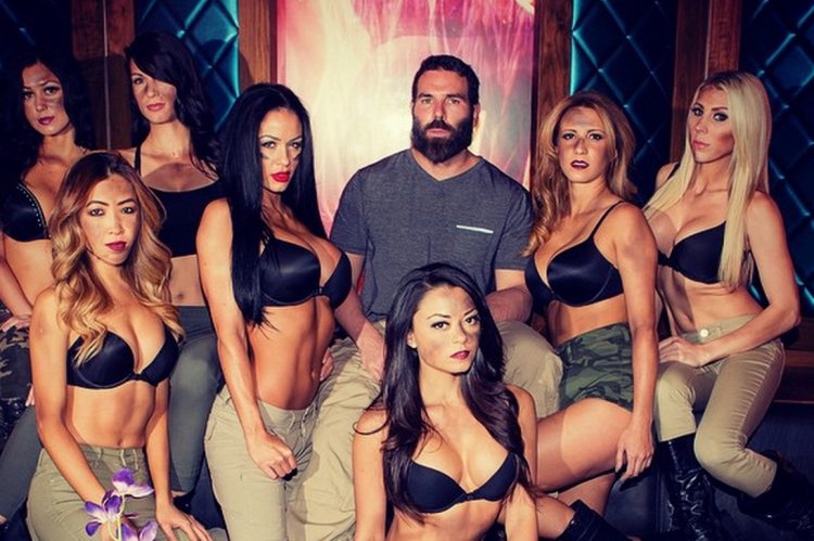 Dan Bilserian with girls