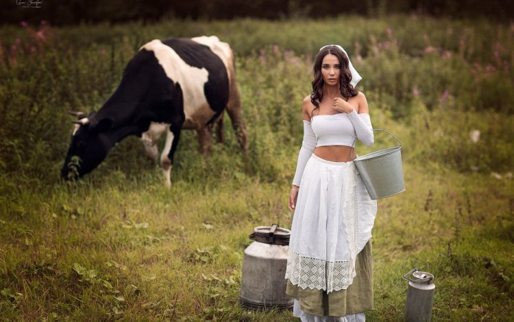 Hot model Rosie Roff