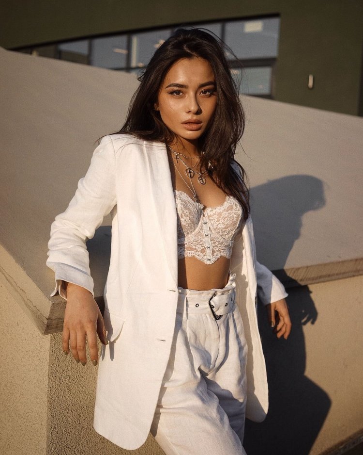 Diana Korkunova model