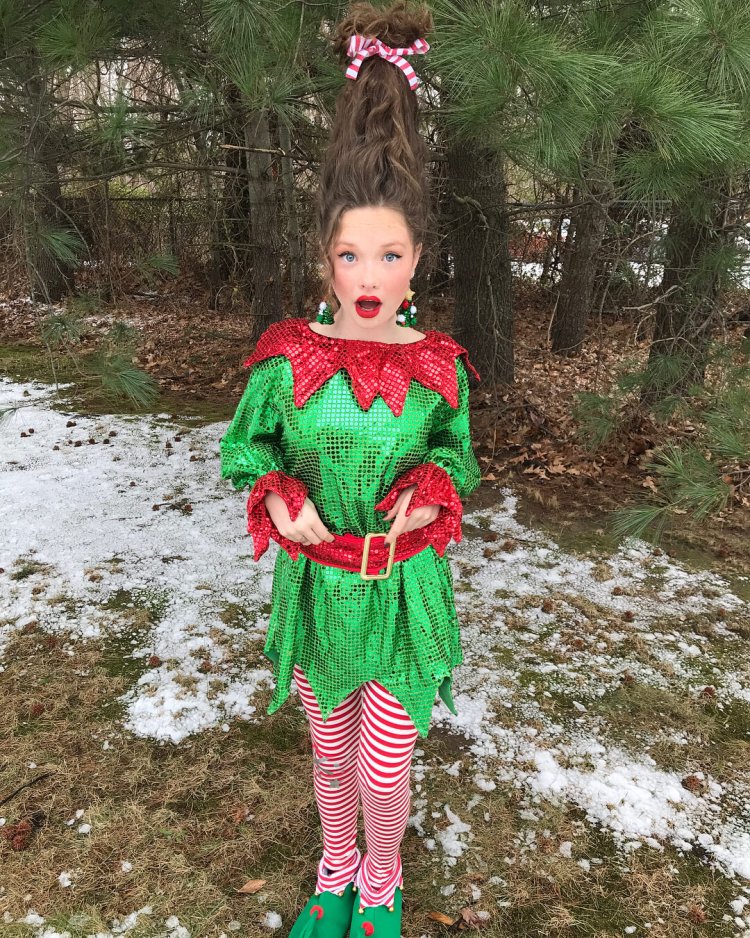 Zoe Margaret Collleti Hot