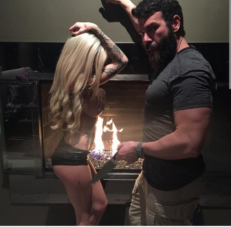 Dan Bilserian with girls