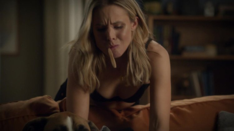 Sunbathing in the city of UPS