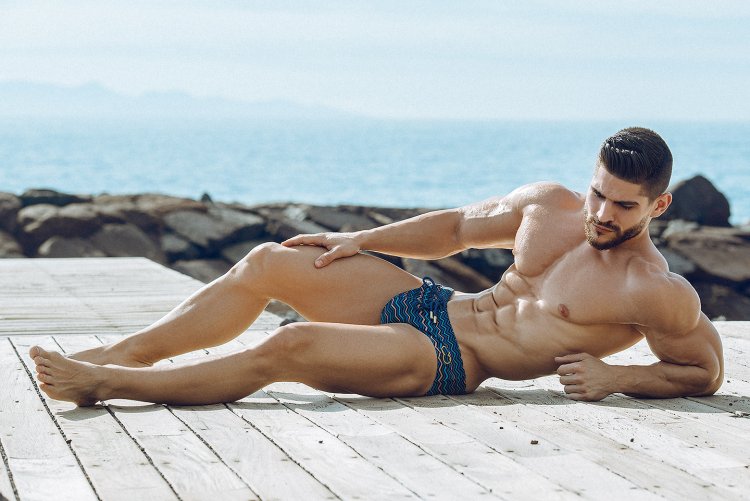 Make love to the sea