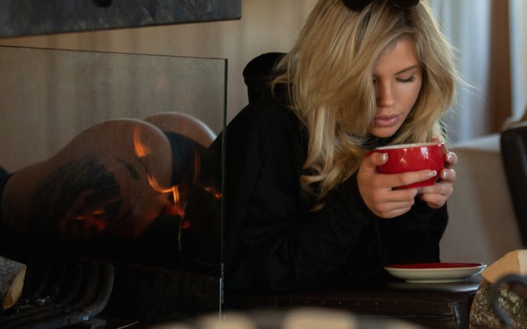 Natalia Krasavina Model Lee