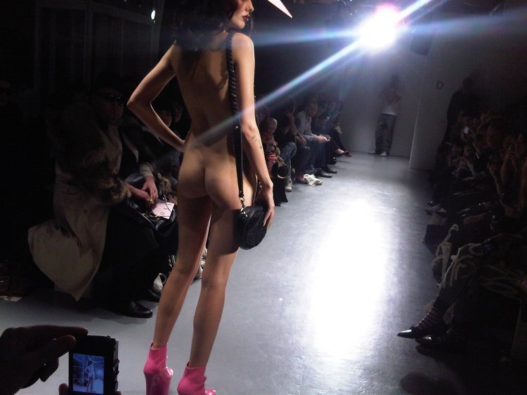 Exposure of models on the catwalk