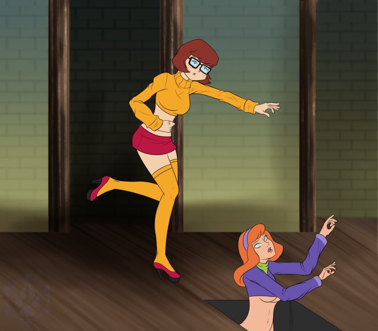 Daphni Joy in underwear