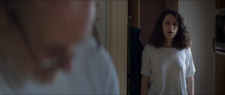 Naked blondes in front of the camera