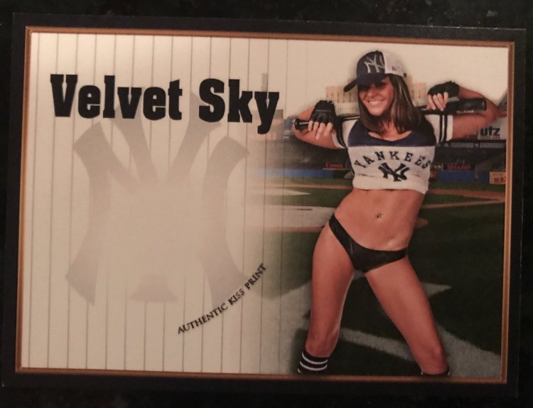 Velvet Sky Hot