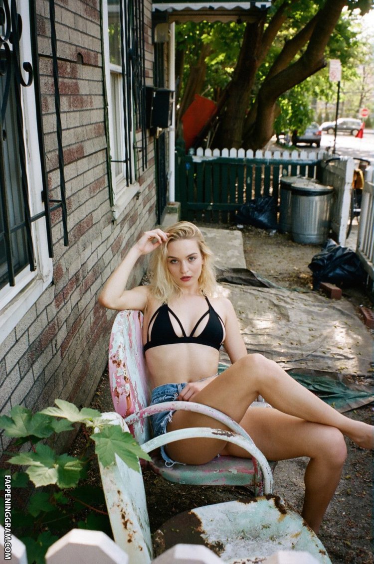 Naked Kolett Peshekhonov