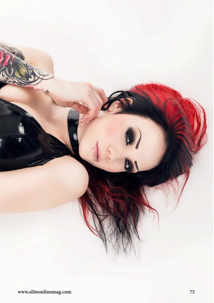 Dani Divine and Starfucked