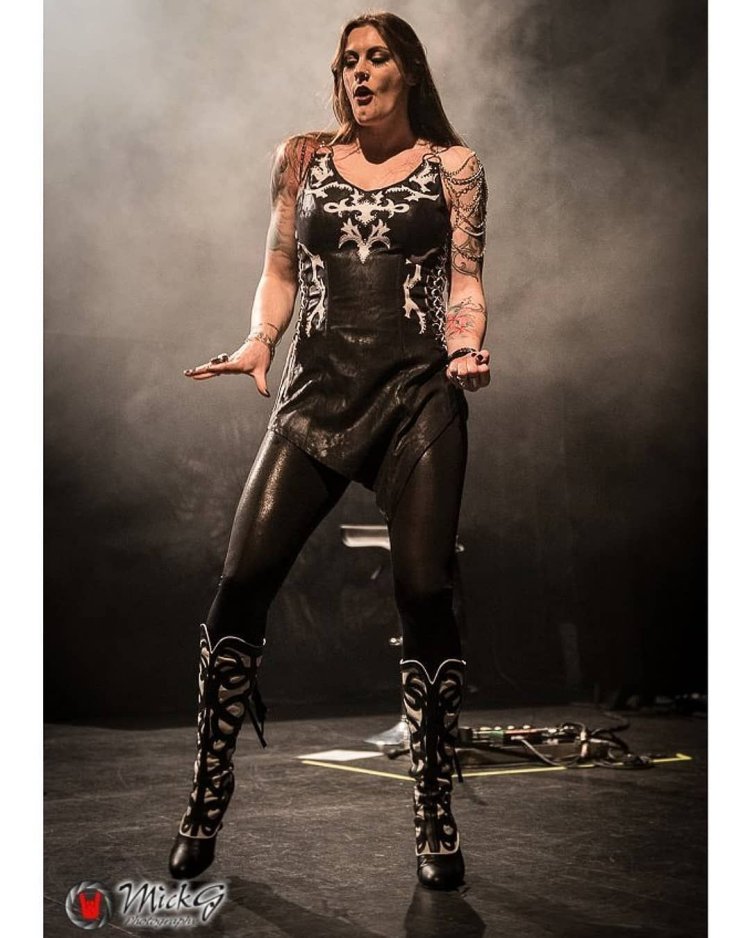 Floor Jansen Bikini