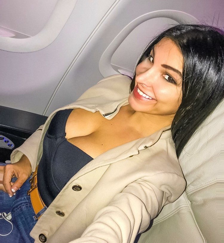 Alejandra Trevignho Naked