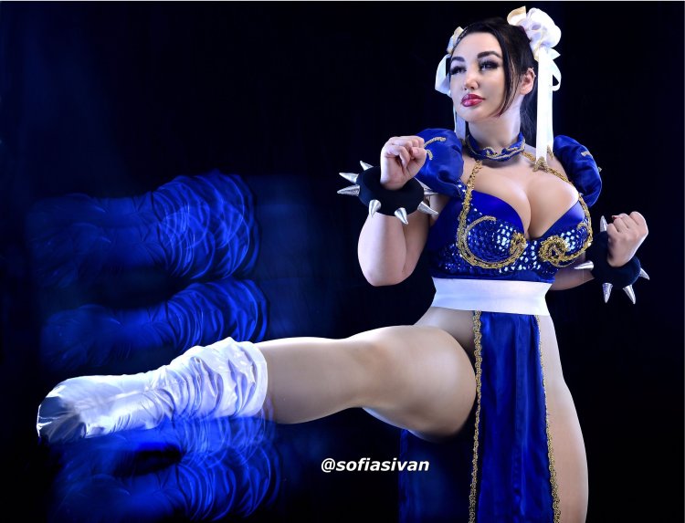 Sofia Sivan cosplayers
