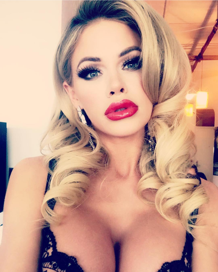 Laci kay somers plums