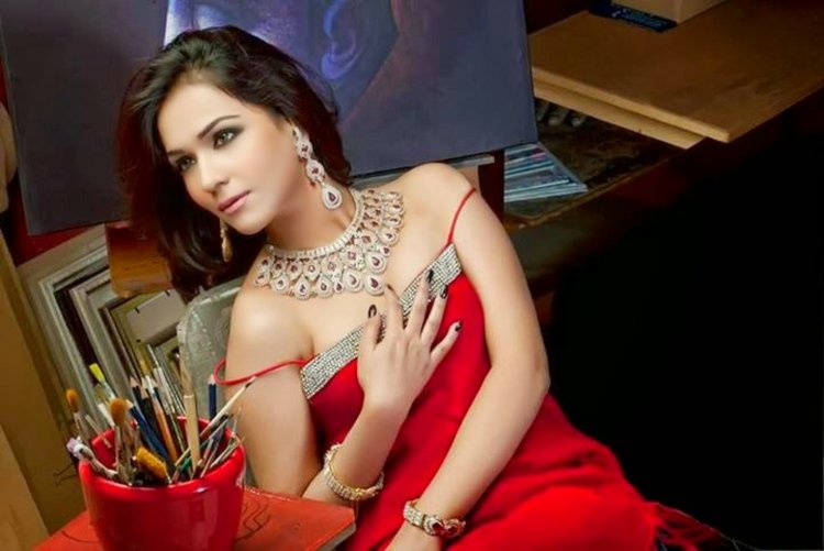 Pakistani in a swimsuit