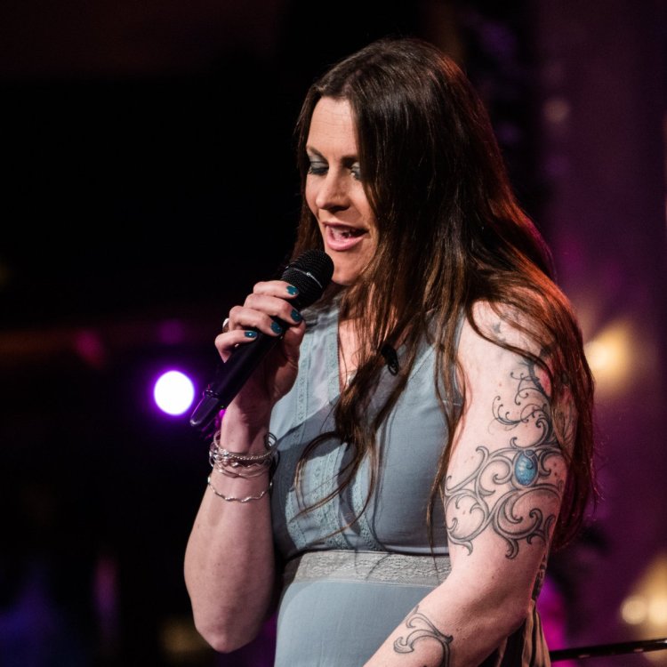 DarkMoonarchives Floor Jansen