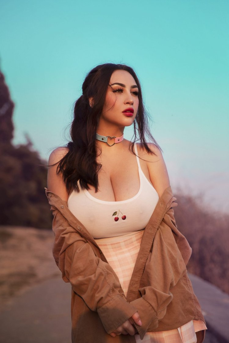 Lisa "stpeach" Vanatta