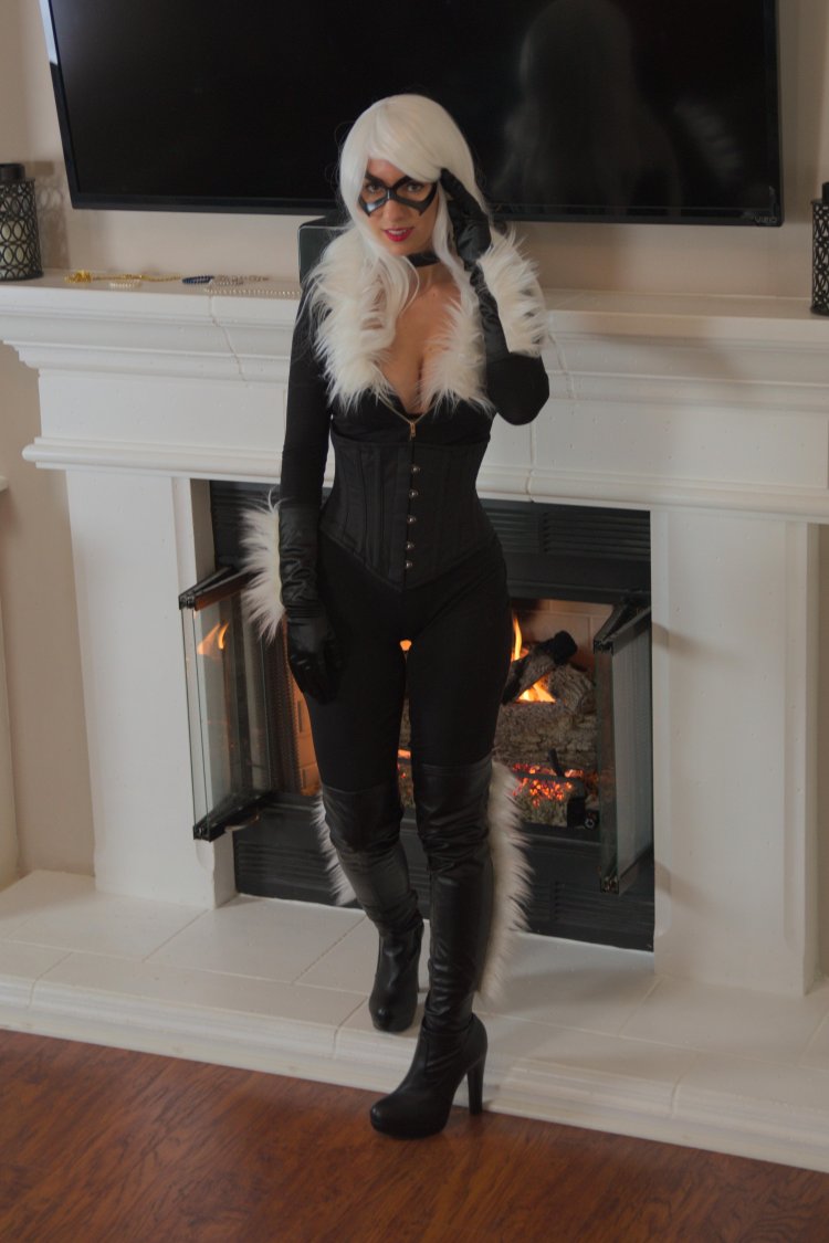 Catherine Katana XKALTY