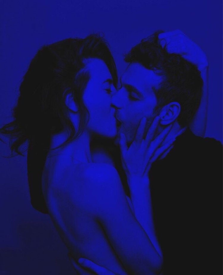 Kiss Aesthetics Man and Girl