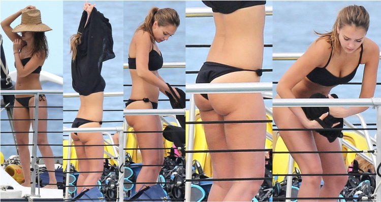 Jessica Alba on the beach 2021