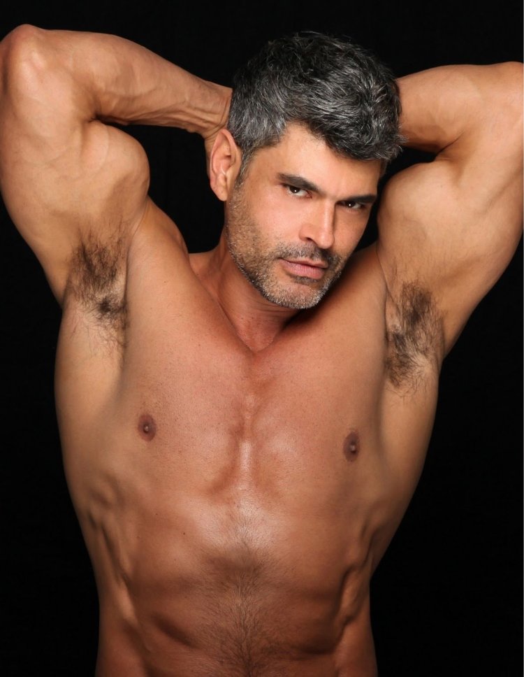 Model Alec Hill Naked