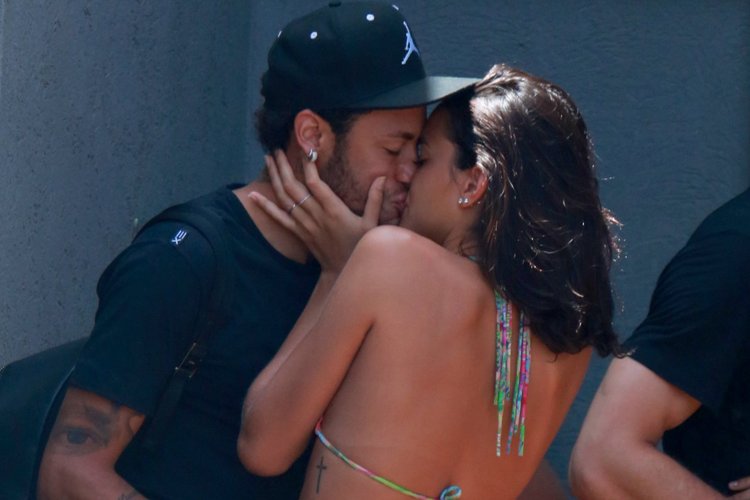 Neymar football player torso