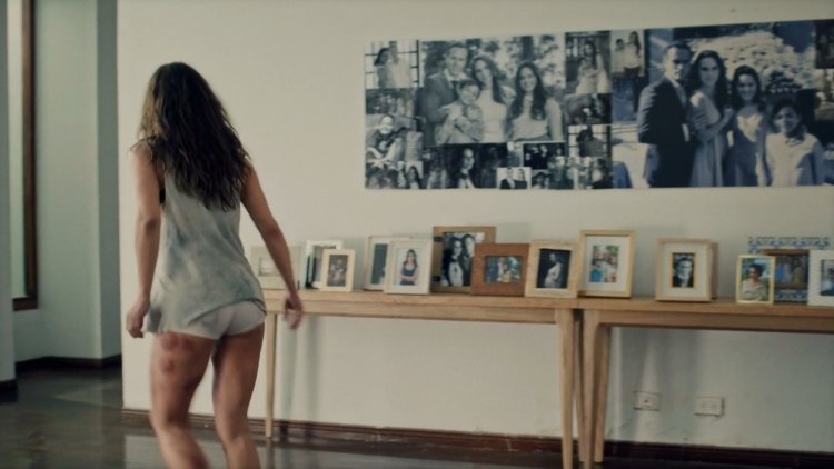 YOVANNA Ventura in a dress