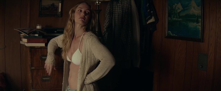 Mink Kelly in the underwear of Titana