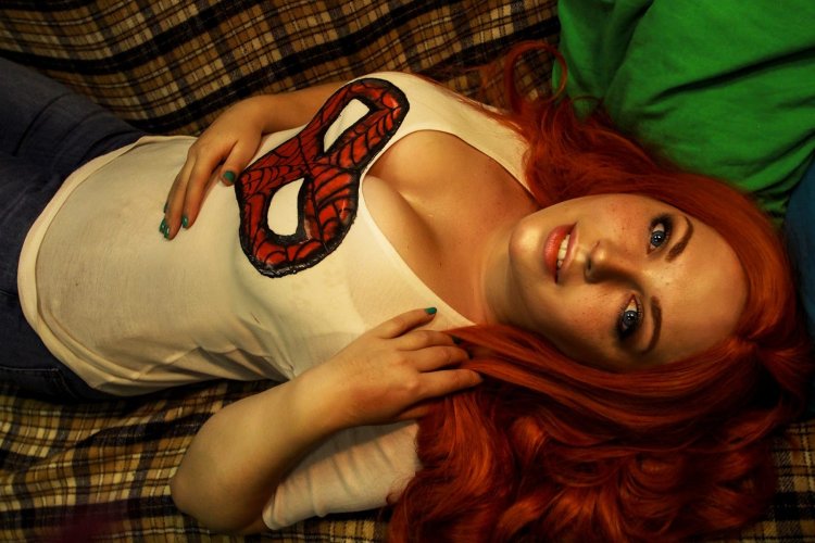 Gaika from chip and Dale 18 cosplay