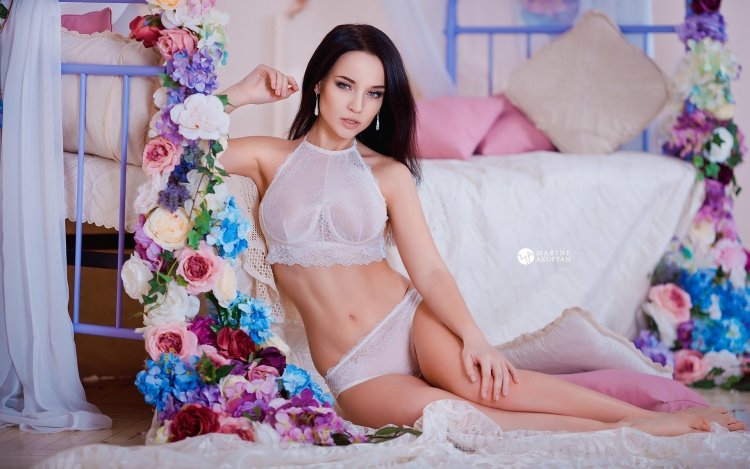 The series of sister Strechin