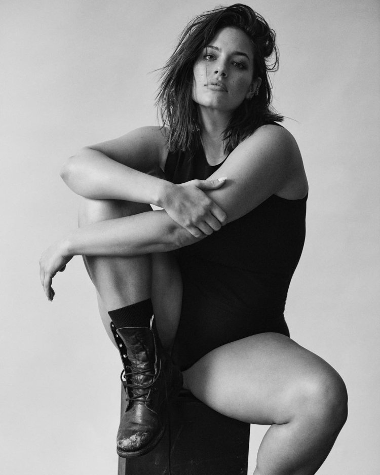 Ashley Tervort photo topless